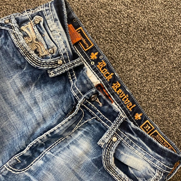 Rock Revival Distressed Blue Jeans - Picture 3 of 6